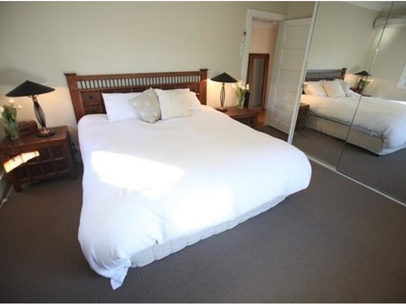 67 City View Road, Camp Hill QLD 4152