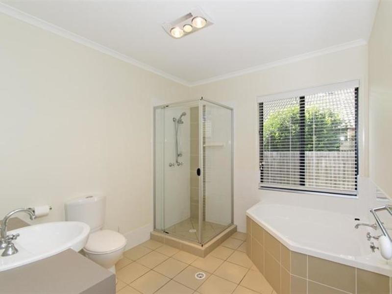 25 Illawong Way, Karana Downs QLD 4306