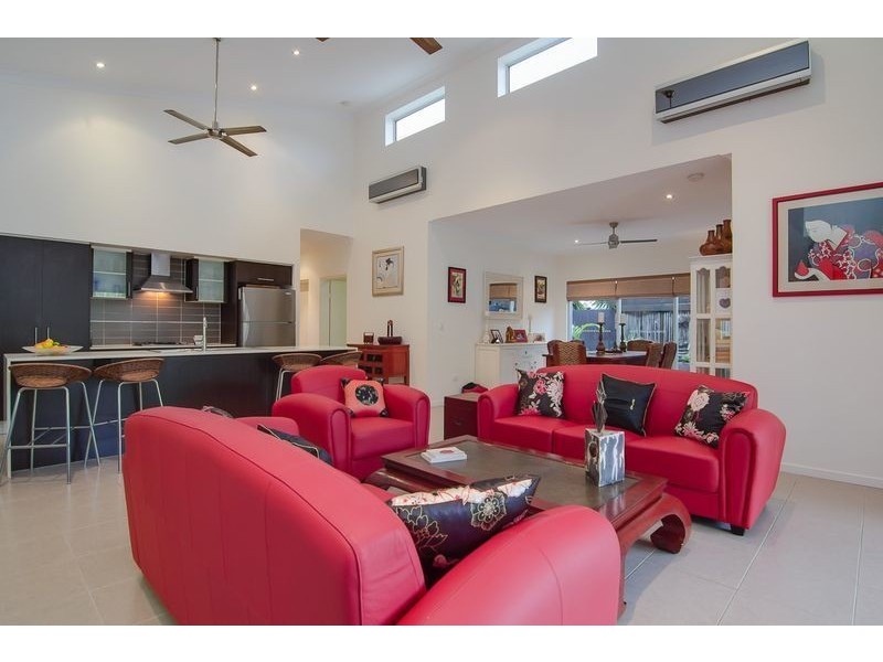 6 Pambula Close, Kewarra Beach QLD 4879