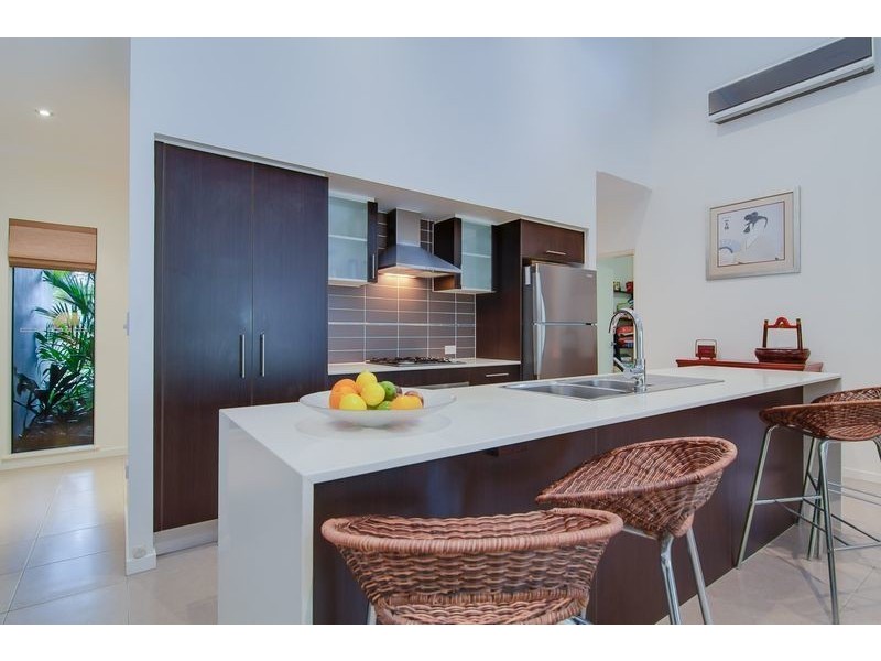 6 Pambula Close, Kewarra Beach QLD 4879