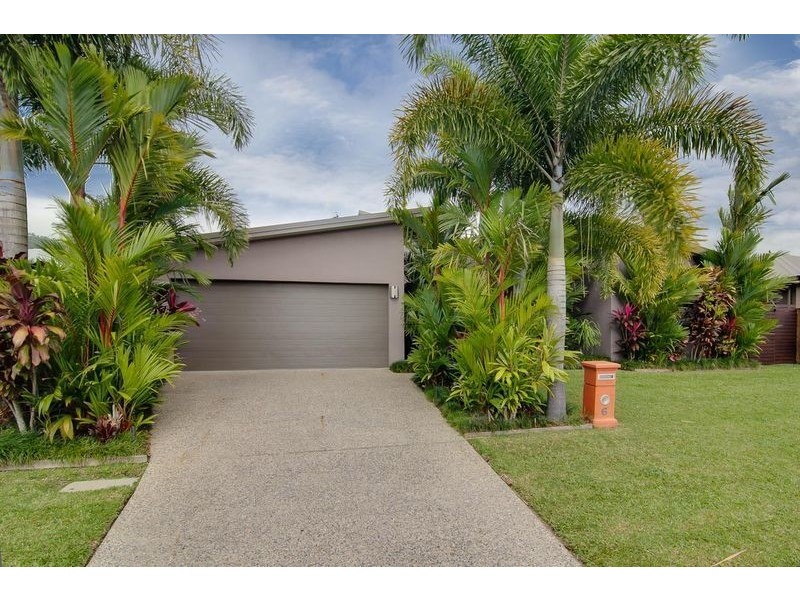 6 Pambula Close, Kewarra Beach QLD 4879