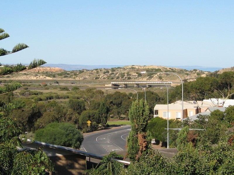 12 Geoffrey Ave, Port Noarlunga SA 5167