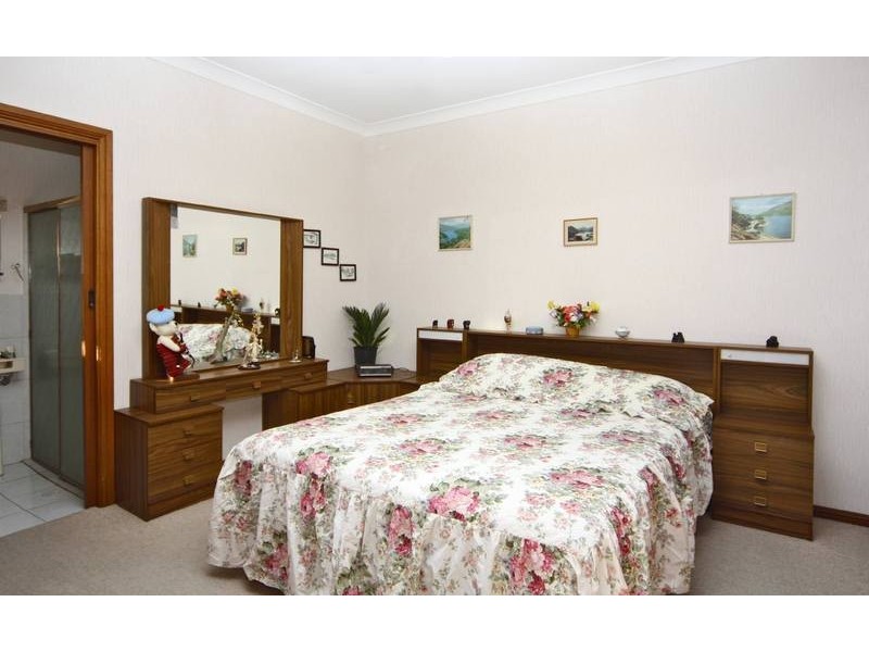 12 Geoffrey Ave, Port Noarlunga SA 5167