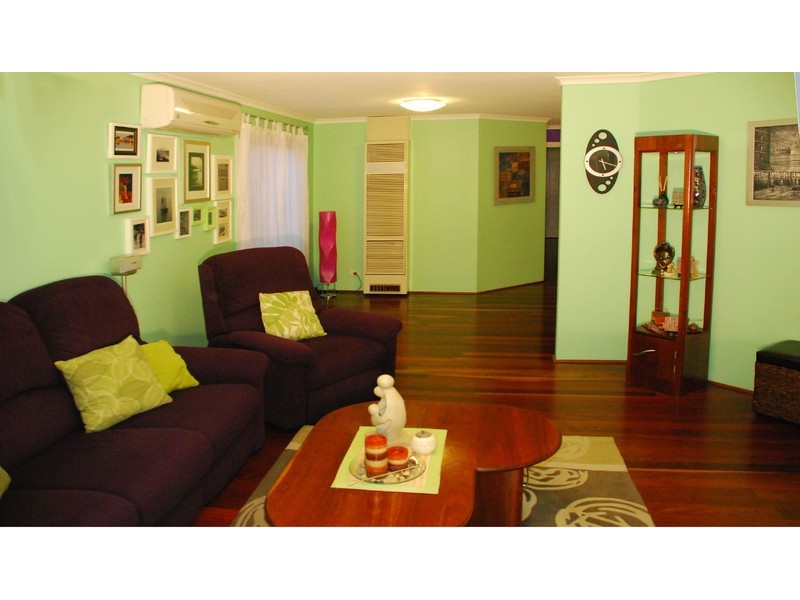 3 Dandarriga Way, Delahey VIC 3037