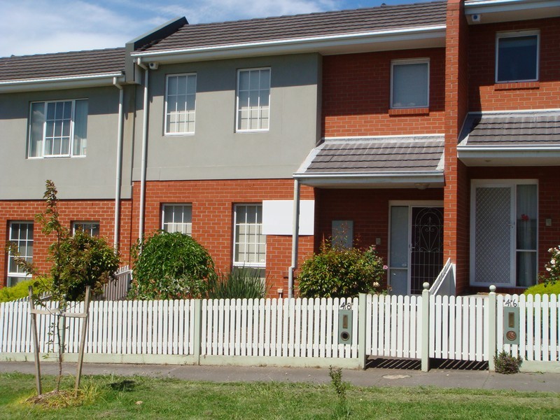 48 Central Park Avenue, Maribyrnong VIC 3032