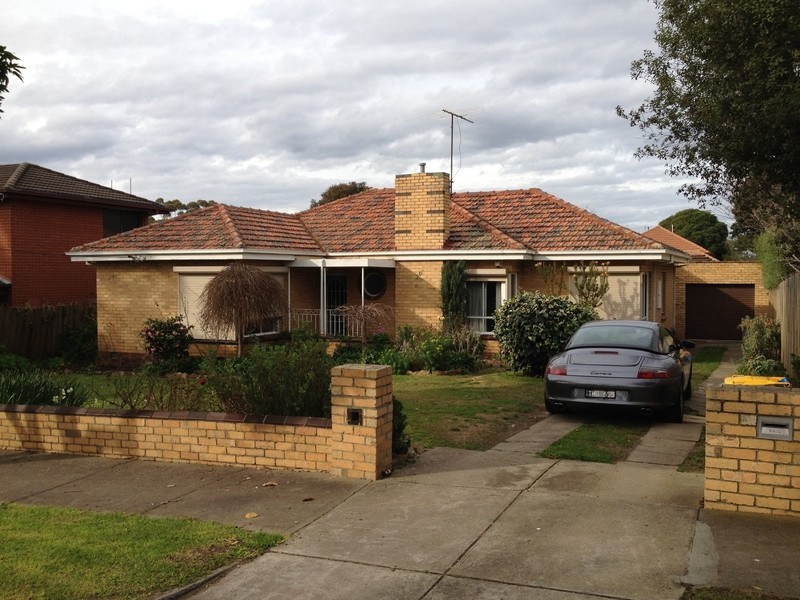 25 CLYDE STREET, Kew East VIC 3102