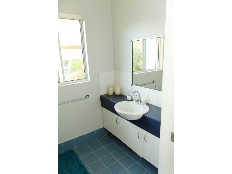 2/33 Lancewood Street, Rosebery NT 0832