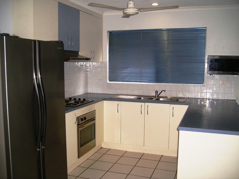 2/33 Lancewood Street, Rosebery NT 0832