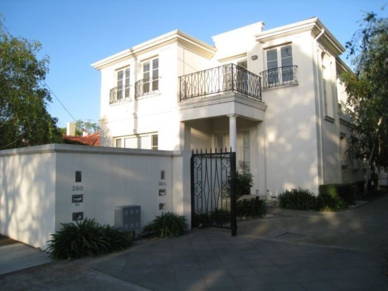 350 St Kilda Street, Brighton VIC 3186