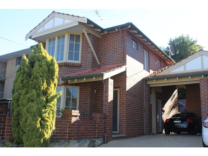 Unit 1/2 Deeley Street, Maylands WA 6051