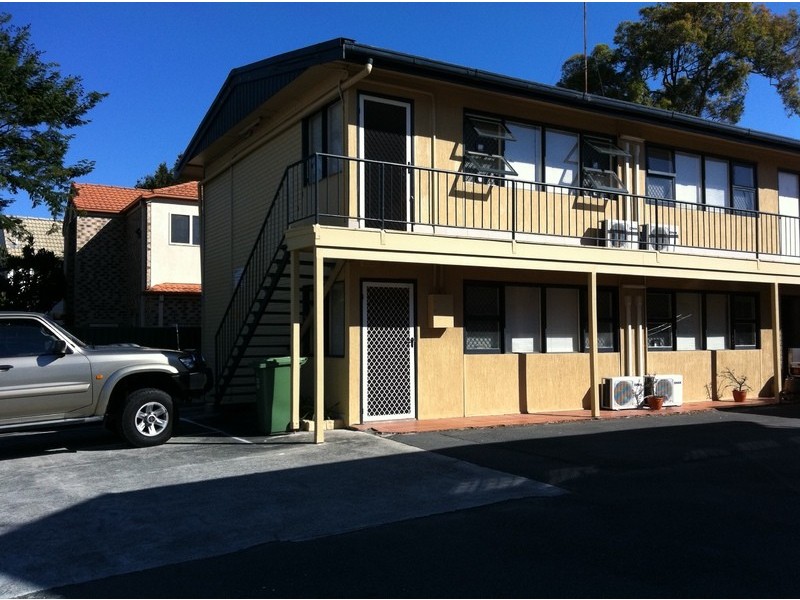 Labrador QLD 4215