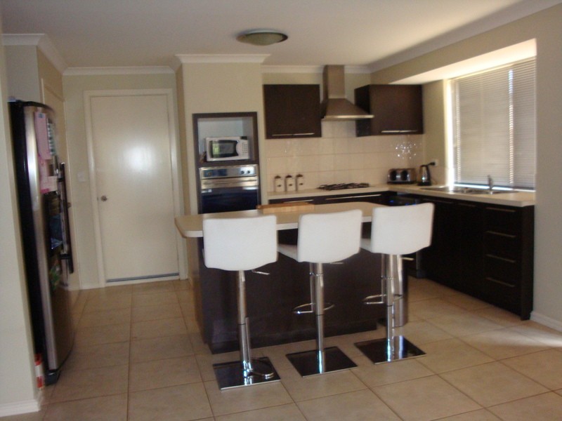 9  Kansas Lane, Hocking WA 6065