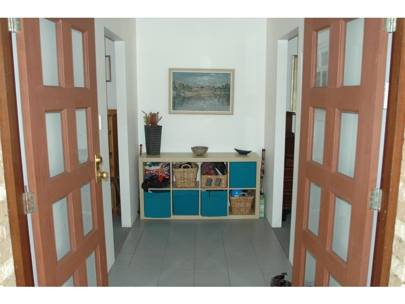 205 Patrick Place, Mundaring WA 6073