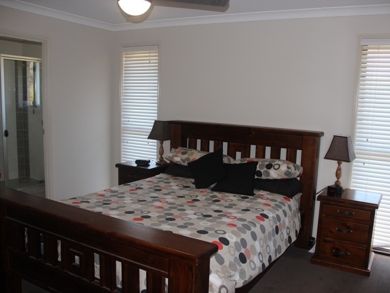 18 Milbrook, Dayboro QLD 4521