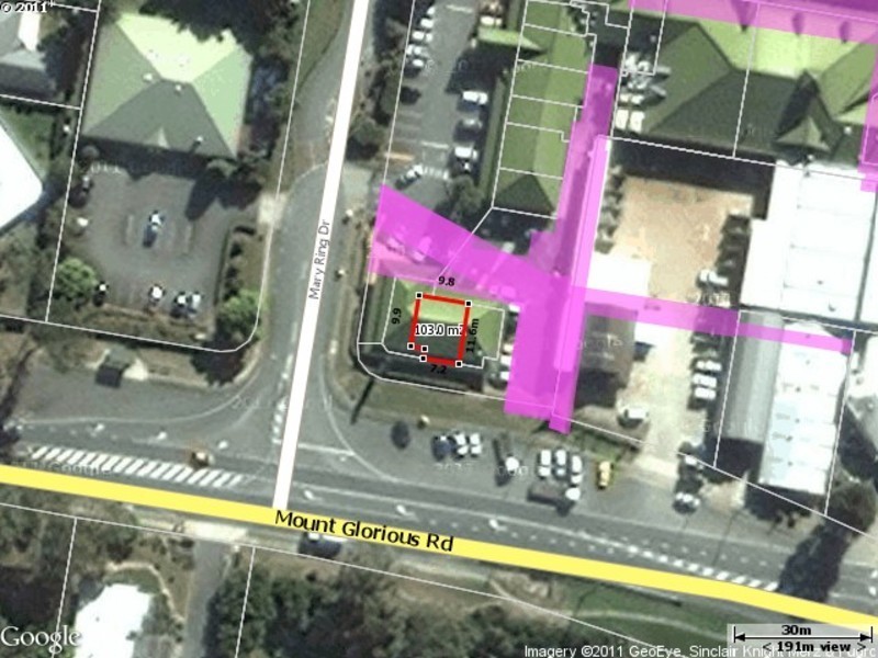 8  Mt Glorious Road, Samford Village QLD 4520