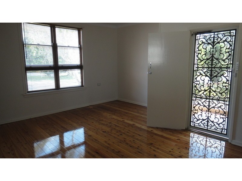 33 Purcell Crescent, Lalor Park NSW 2147