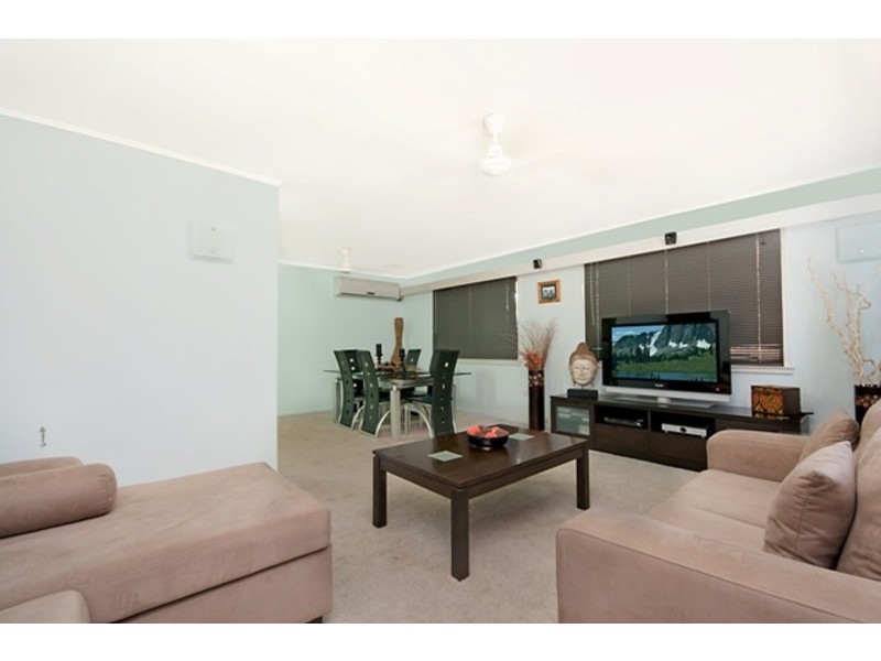85 Albert St, Cranbrook QLD 4814