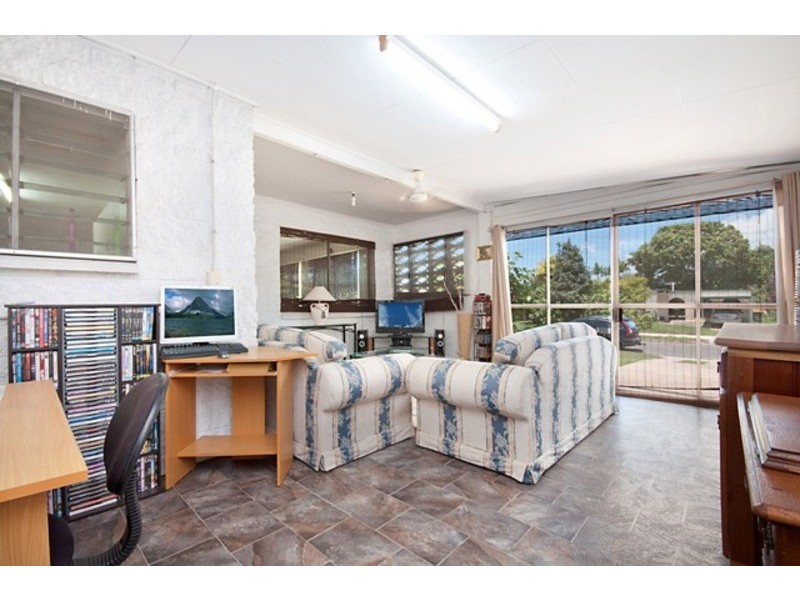 85 Albert St, Cranbrook QLD 4814