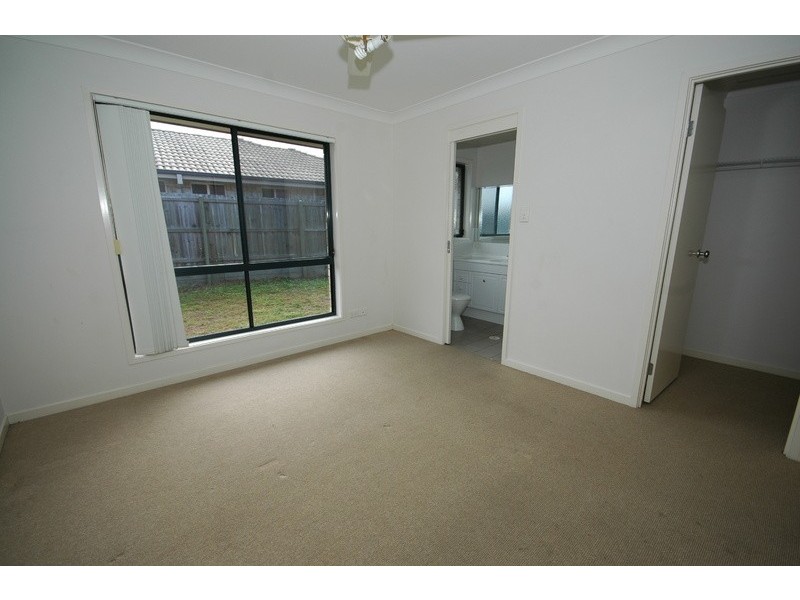 15 Attwood Way, Goodna QLD 4300