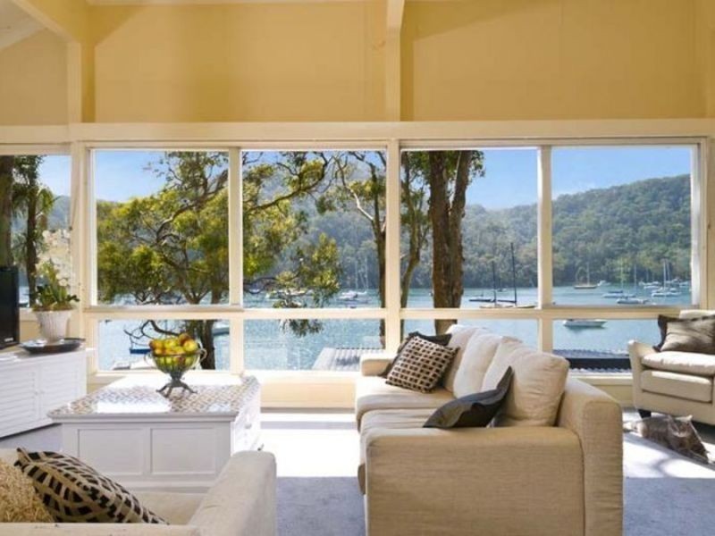 18 McCarrs Creek Road, Church Point NSW 2105