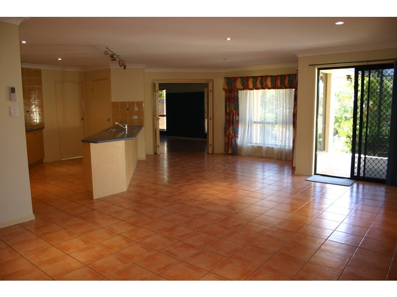 30 Palmetto Place, Bridgeman Downs QLD 4035