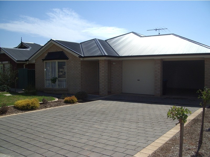 32 Strathmont Drive, Strathalbyn SA 5255