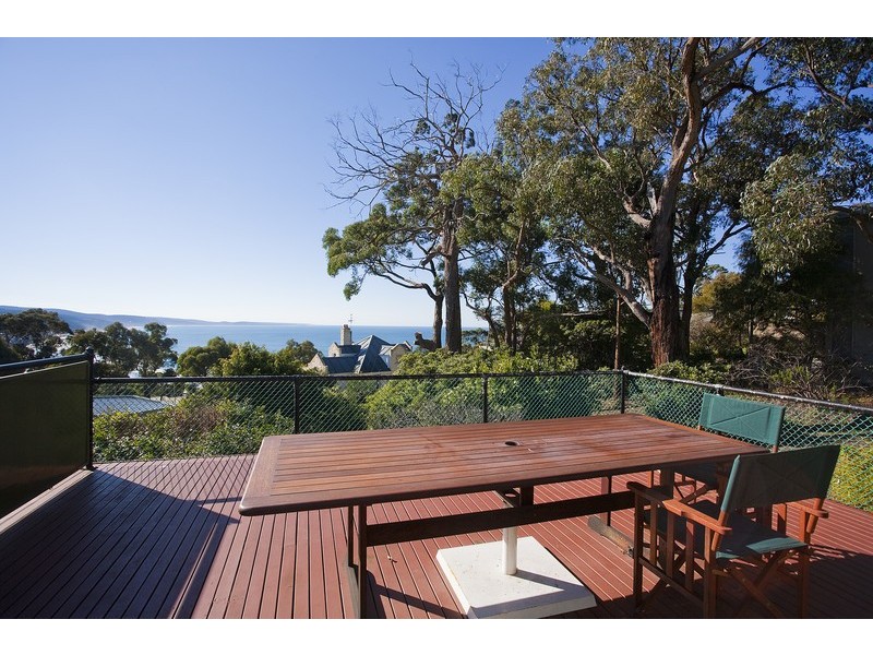 15 George Street, Lorne VIC 3232