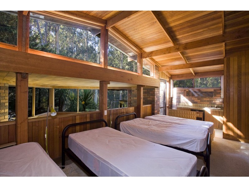 1 & 2/6 Richardson Boulevard, Lorne VIC 3232