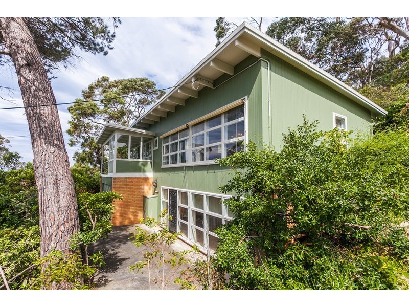 250 Mountjoy Parade, Lorne VIC 3232