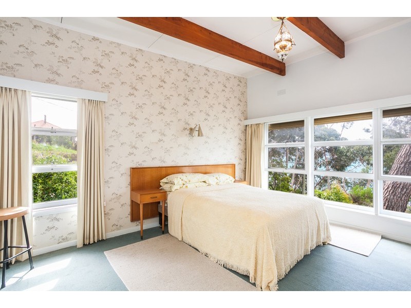 250 Mountjoy Parade, Lorne VIC 3232