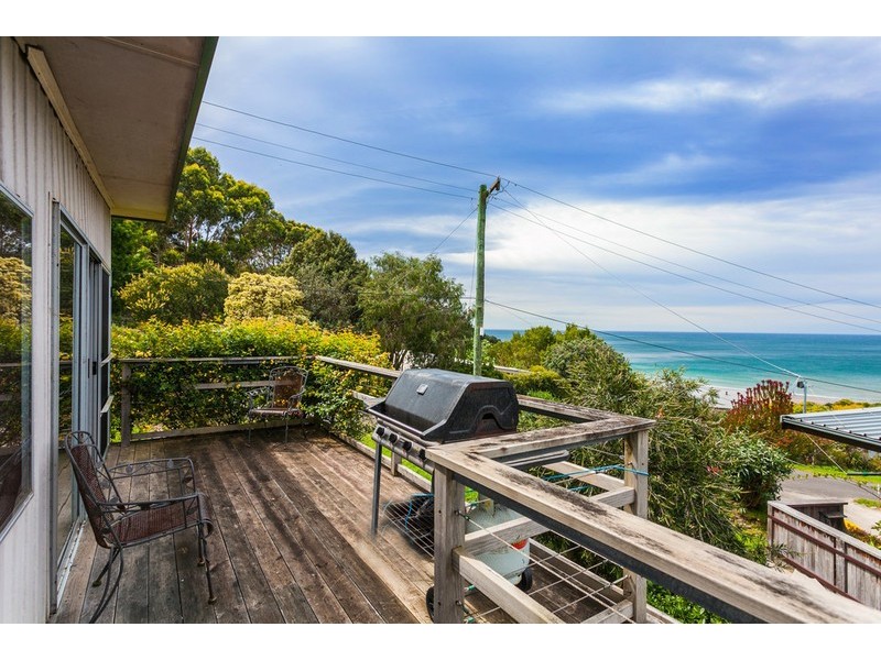 14 Riverside Drive, Wye River VIC 3221