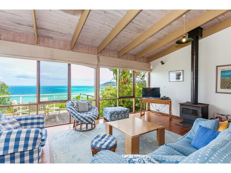 9 Tradewinds Avenue, Lorne VIC 3232