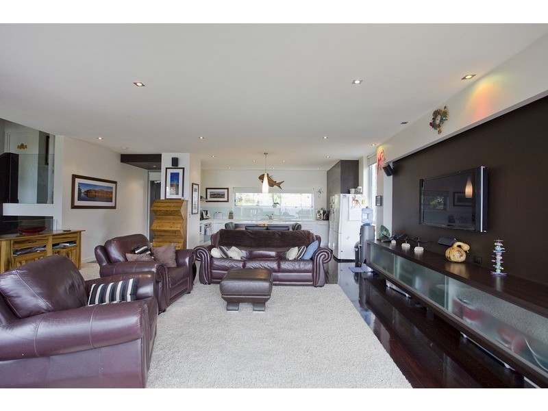 25 Toorak Terrace, Lorne VIC 3232