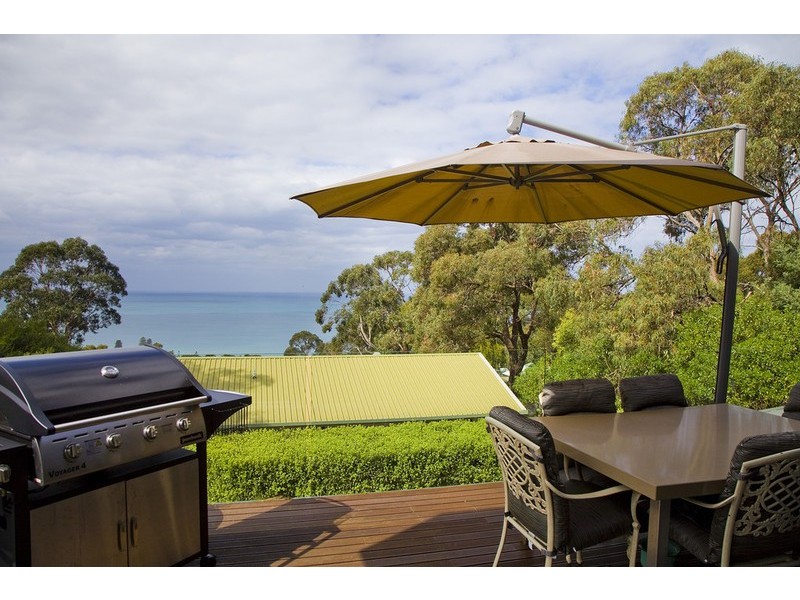 25 Toorak Terrace, Lorne VIC 3232