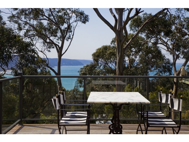 17 Lorne Avenue, Lorne VIC 3232