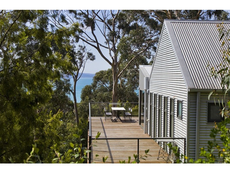 17 Lorne Avenue, Lorne VIC 3232