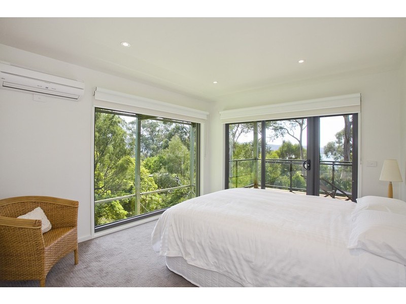 17 Lorne Avenue, Lorne VIC 3232