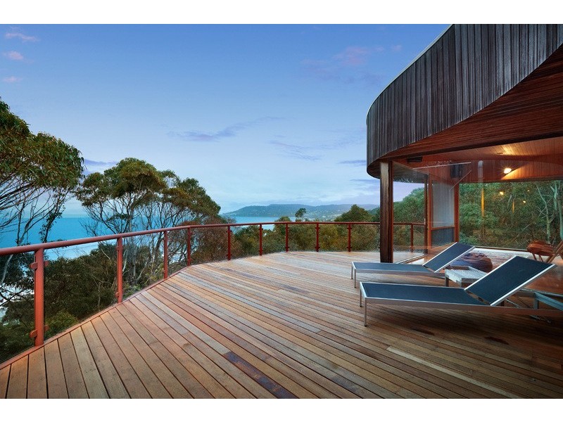 4A Tradewinds Avenue, Lorne VIC 3232
