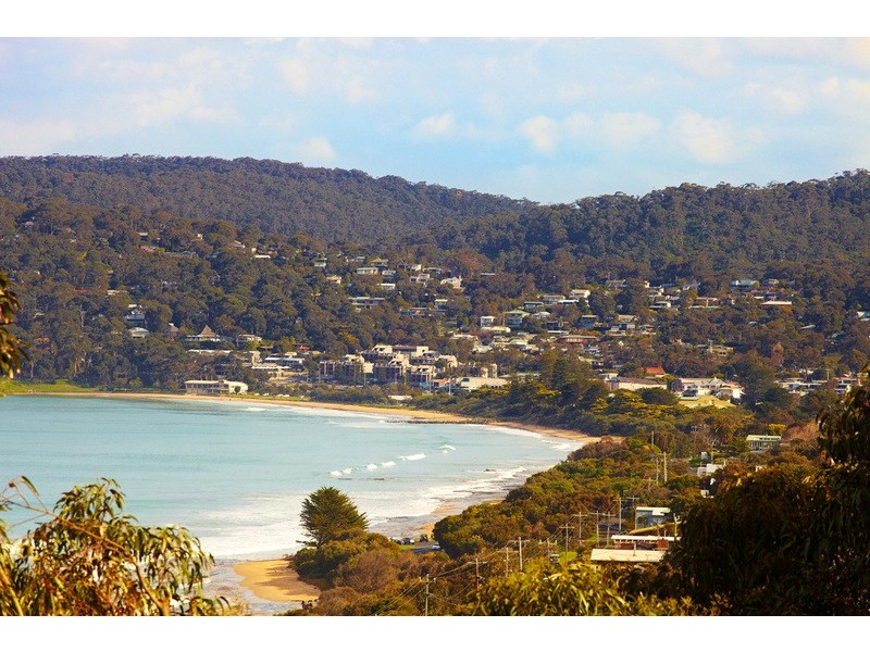 4A Tradewinds Avenue, Lorne VIC 3232