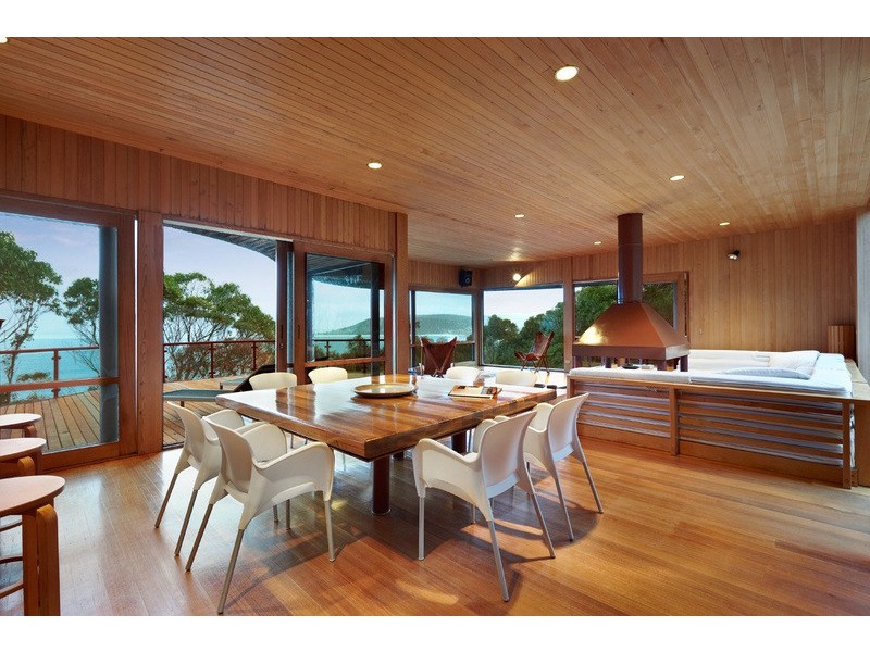 4A Tradewinds Avenue, Lorne VIC 3232