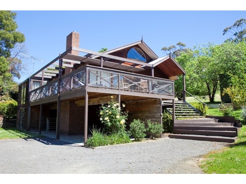2/17 Fern Avenue, Lorne VIC 3232