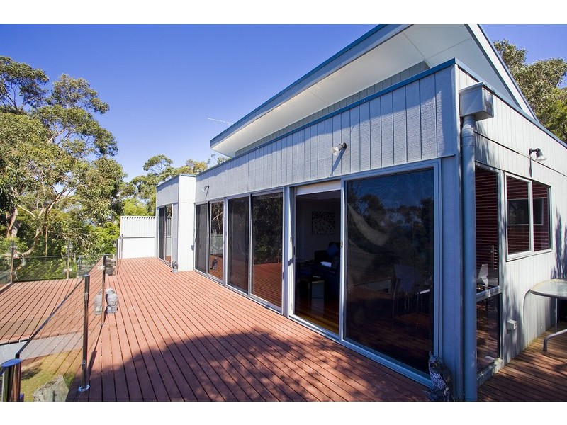 75 Charles Street, Lorne VIC 3232
