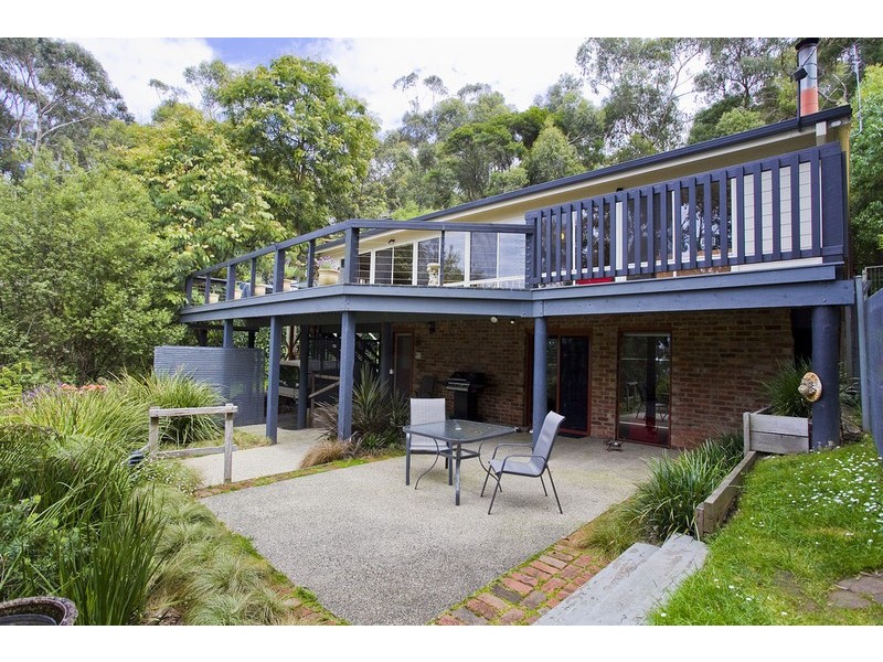 10 Austin Court, Lorne VIC 3232