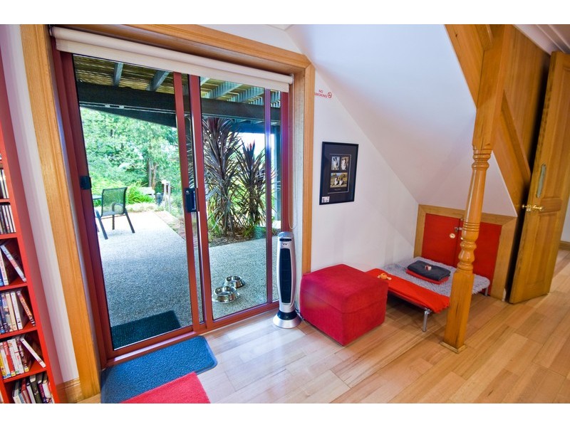 10 Austin Court, Lorne VIC 3232