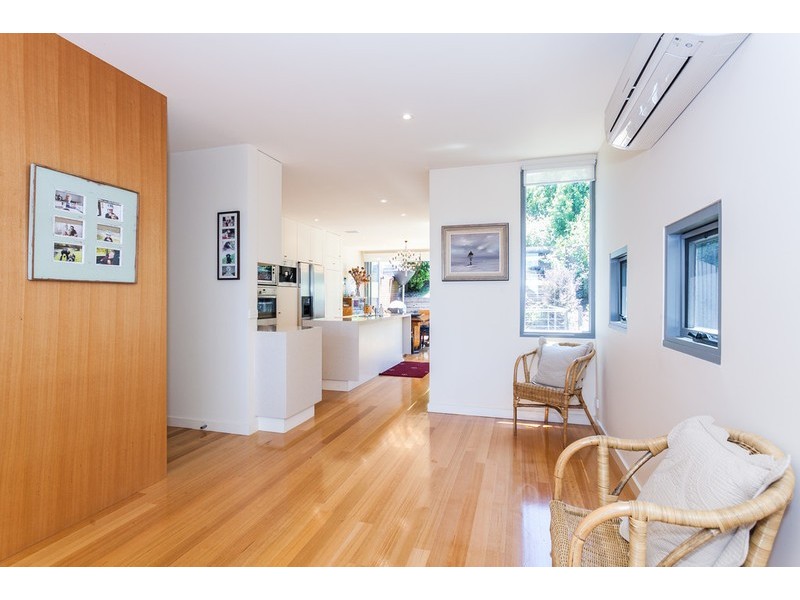 63 Great Ocean Road, Lorne VIC 3232