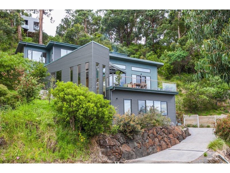 31 Wallace Street, Wye River VIC 3221