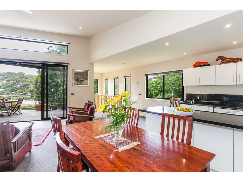 31 Wallace Street, Wye River VIC 3221