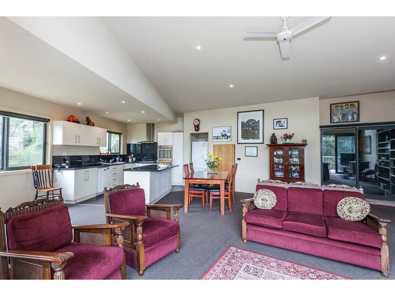 31 Wallace Street, Wye River VIC 3221