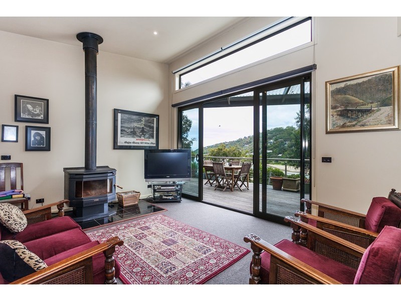 31 Wallace Street, Wye River VIC 3221