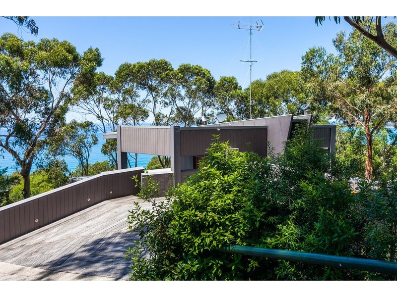 15  Summerhills Avenue, Lorne VIC 3232